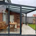 Terrassenueberdachung Aluminium Anthrazit mit Seitlichen Festelementen 1
