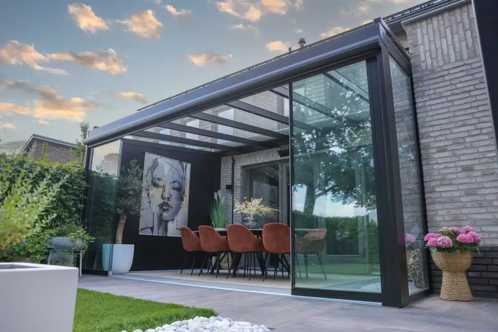 Schiebeelemente für Balkon oder Terrassenüberdachung 1 Schiebeelemente für Balkon und Terrasse
