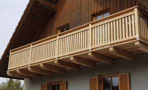 Holzbalkon Bauen
