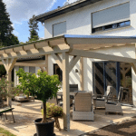 Terrassenüberdachung aus Holz
